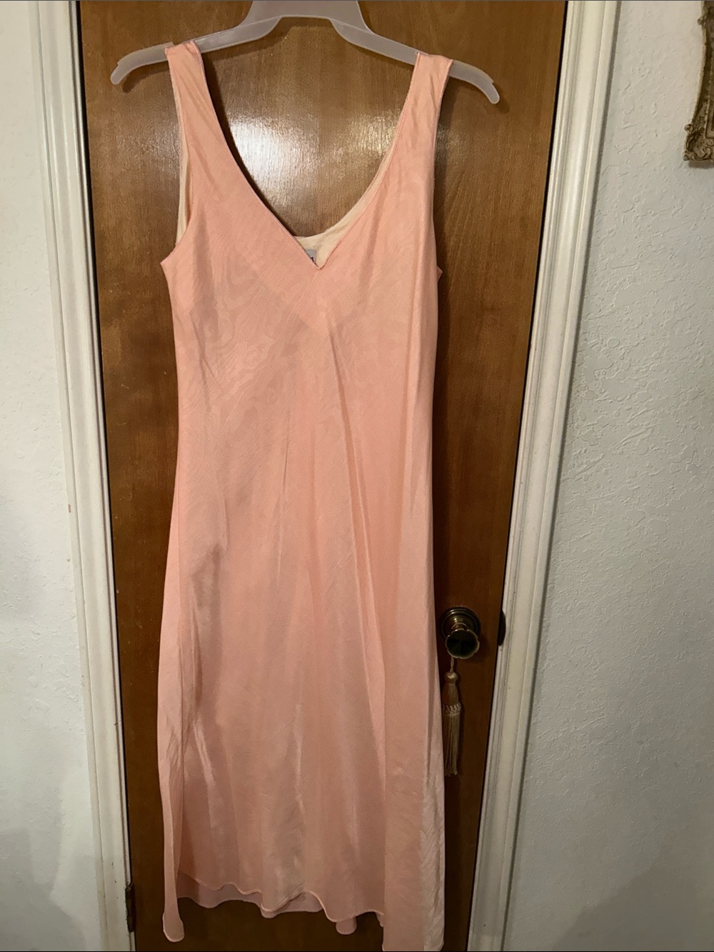 Fernando Sanchez Designer gown Slip in Soft Peach. Flawless. Large